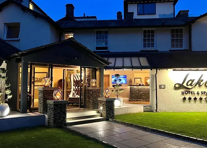 Lakes Hotel & Spa