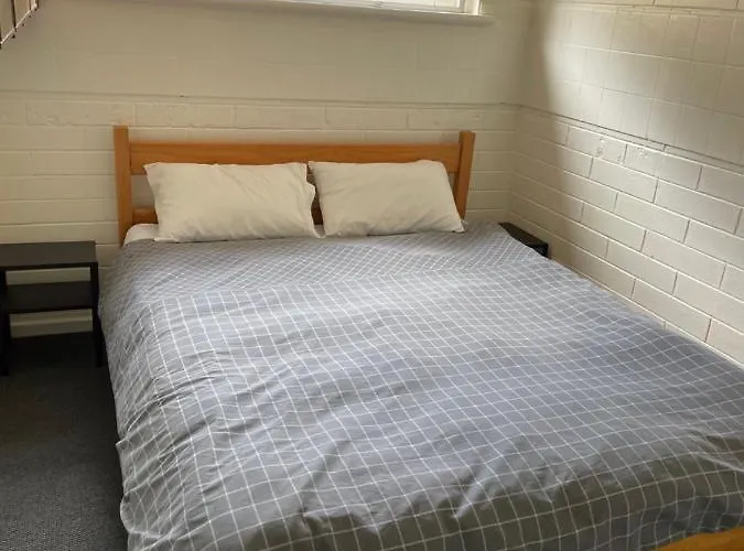 Lyndoch Hotel