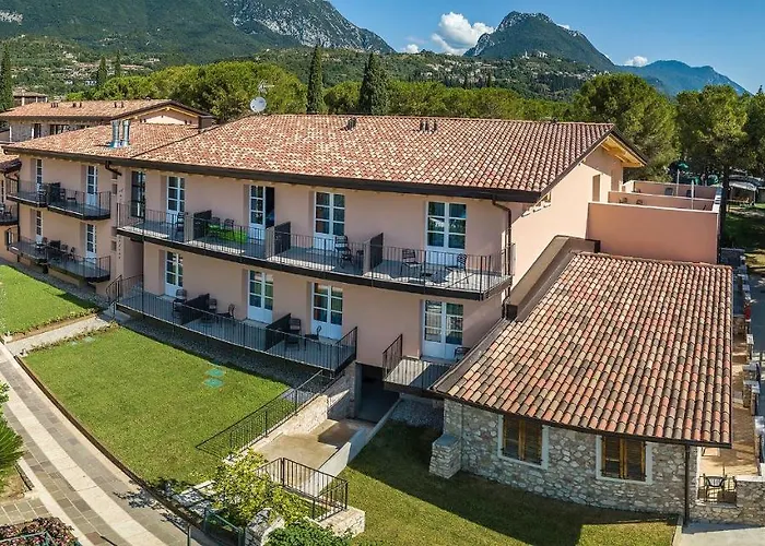 Regina Del Garda Suite