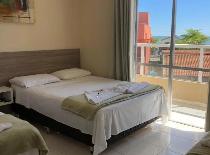 Pereque Praia Hotel