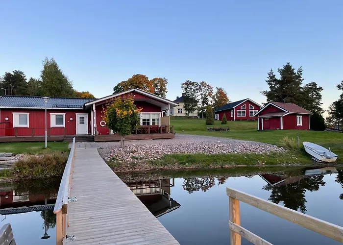 Labbnäs Semesterhem, Radhuset