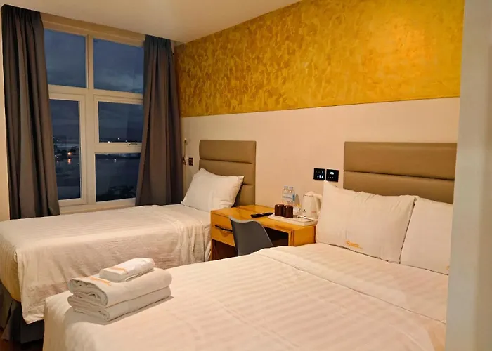 Sempre Premier Inn - MACTAN AIRPORT HOTEL