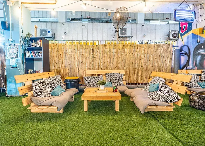 Social Hostel - By Social Space