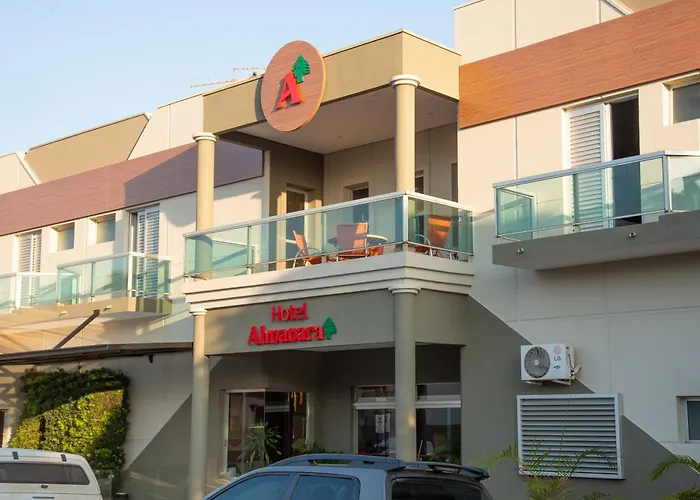 Hotel Almanara