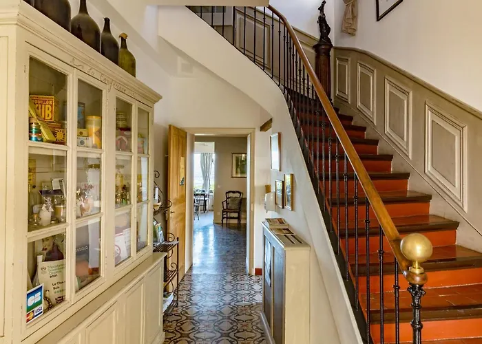 Bonnieux Hotels