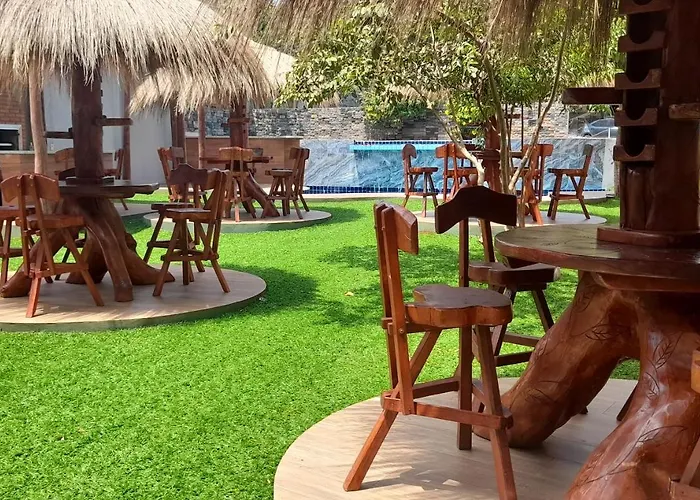 Hotel Ara
