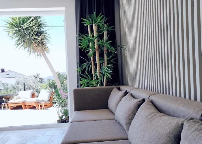 Stilvolle Villa Mit Strandlage