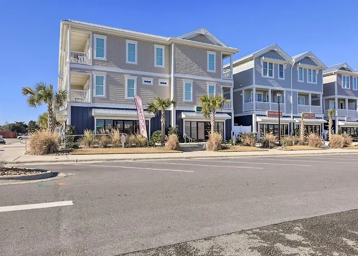 Gorgeous Emerald Isle Getaway: Walk To Beach!