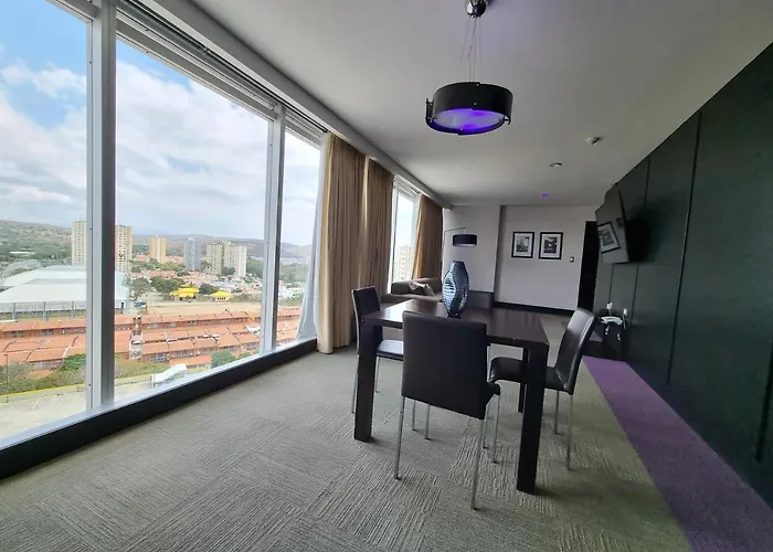 Hotel Trinitarias Suites