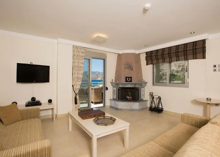 Almiriki Chios Rooms & Apartments