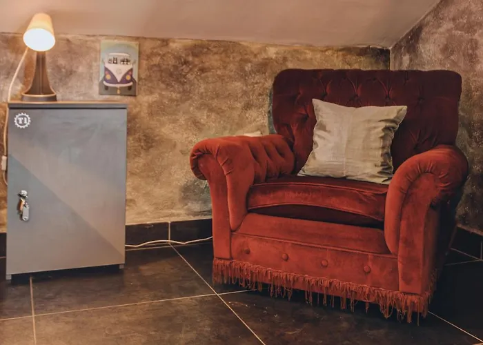 Q Podgorica Beds,Rooms And Friends
