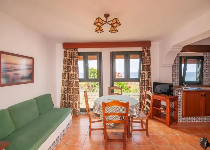 Apartamentos El Roqueo