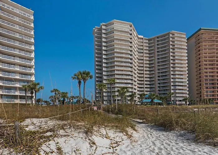 Beachfront - Renovated - Gulf View Bedroom - Flpcb5