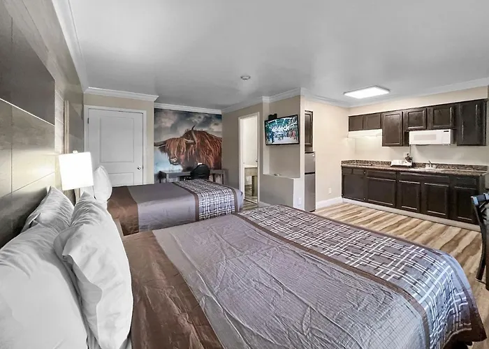 Rodeo Lodge