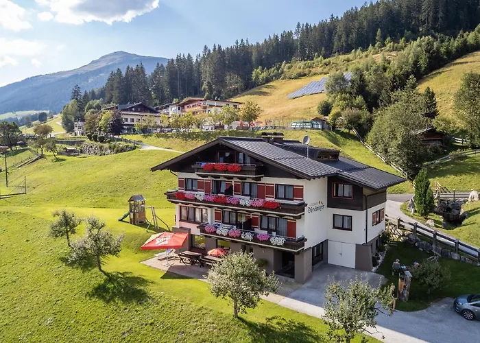 Jugend- und Familienhotel Venedigerhof