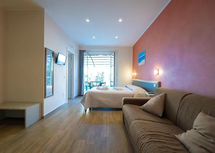 Asterias Residence - Rooms & Spa