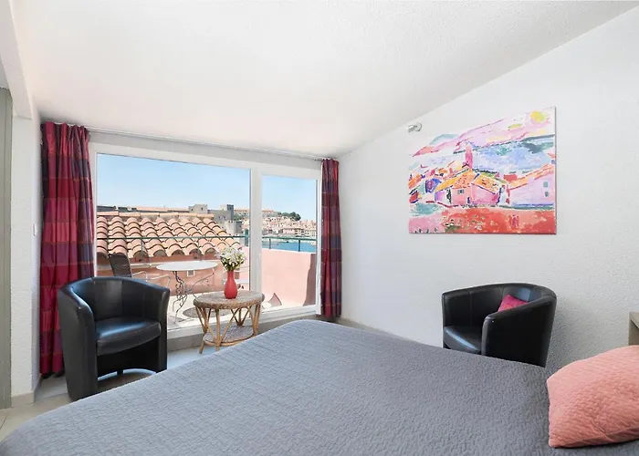 Logis Hotel Le Triton