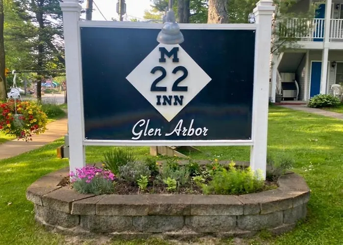 Glen Arbor Motels