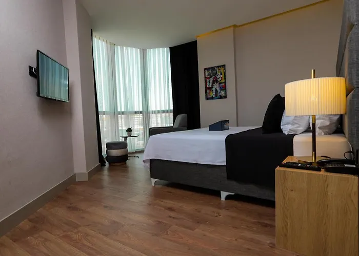 Brand Business Hotel
