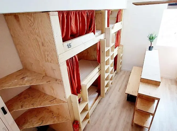 COAST - Utopy Hostel