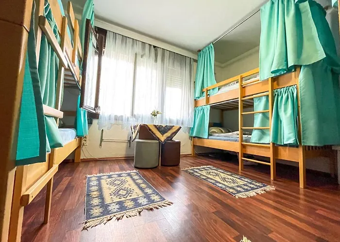 Hi Skopje Hostel