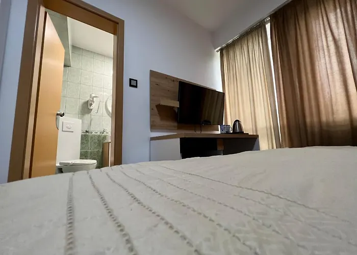 Hotel Brkic Sarajevo Airport - Free Parking