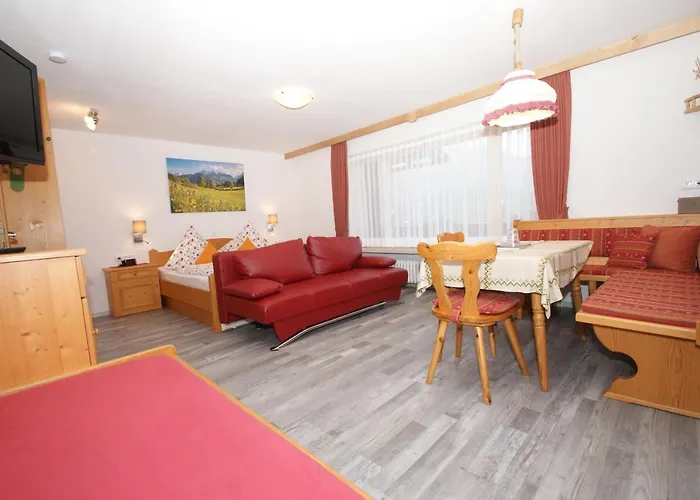 Alpenpanoramahotel Kohlhiasl-Höh