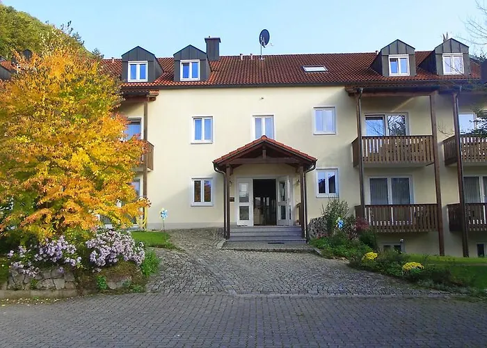 Hotels in Riedenburg