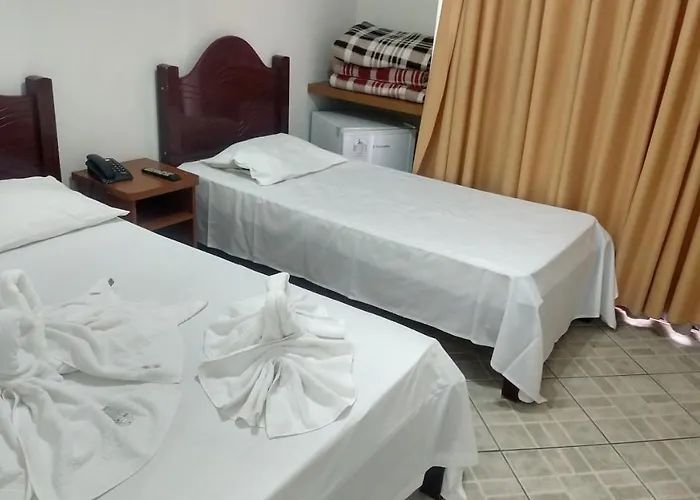 Hotel Leo