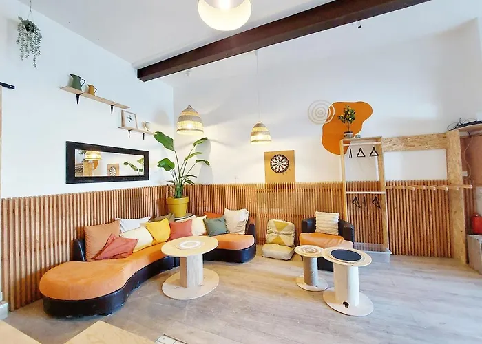 COAST - Utopy Hostel