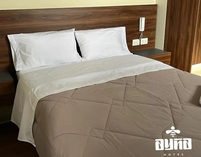 Ayna Hotel