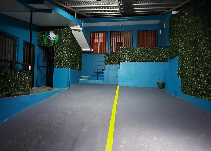 Casa Eli En Playa Manuel Antonio