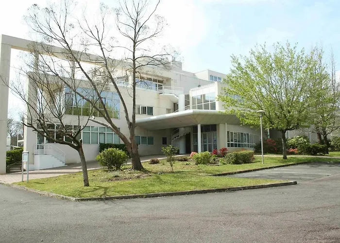 Hotel Biarritz Atlantique - Lycee Hotelier - Management School