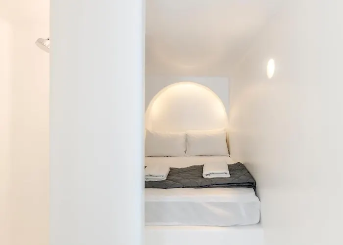 Mycocoon Hostel