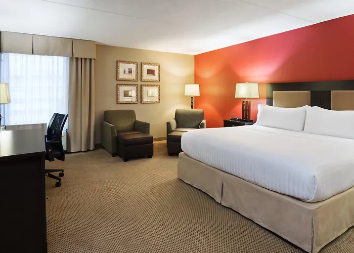 Holiday Inn Express Charleston-Civic Center By Ihg