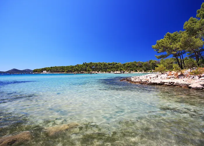 Crvena Luka Resort