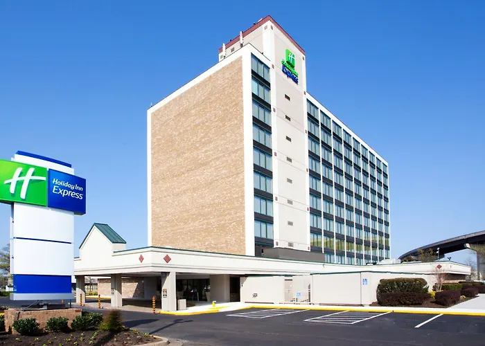 Springfield Hotels