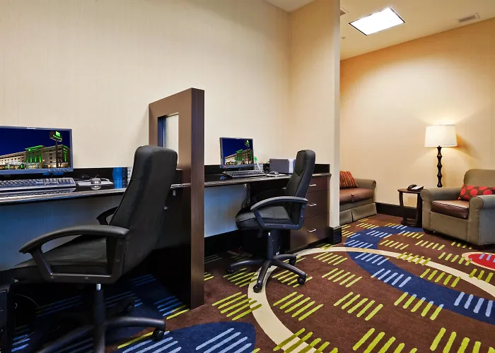 Holiday Inn Hotel & Suites Waco Northwest By Ihg