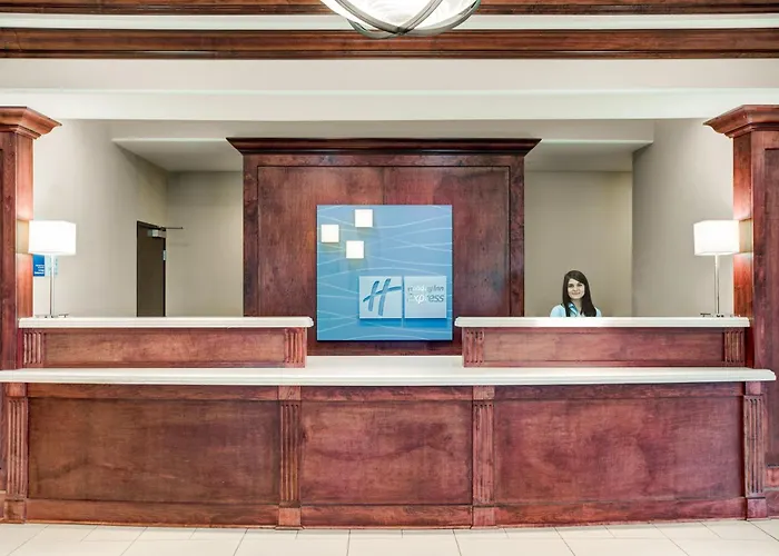 Holiday Inn Express & Suites Raceland - Highway 90 By Ihg
