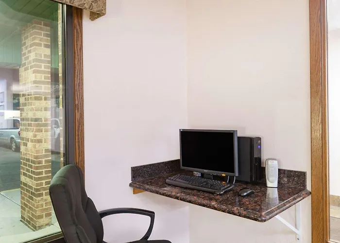 Mason City Cheap Hotels