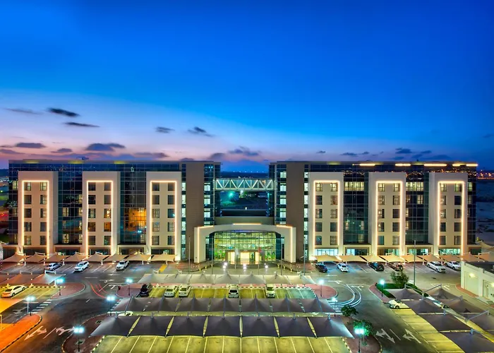 Remal Hotel & Villas Al Dhannah City