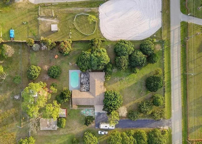 Ananda Farmhouse And Retreat.