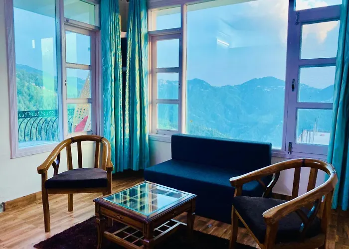 Staynest Mashobra With Balcony- A Peacefull Stay