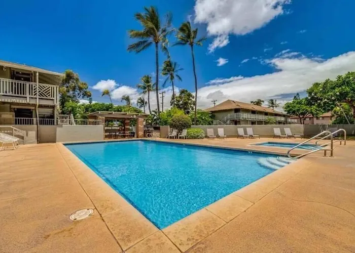 Walk To Beach! Pool, Hot Tub + Ac Studio