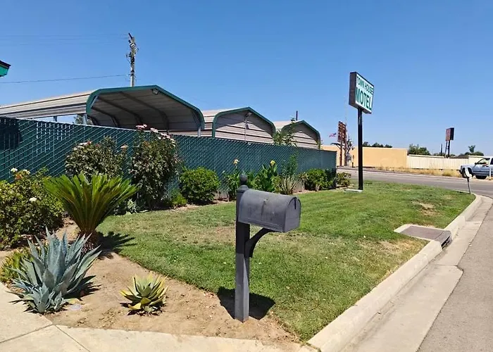 Town House Motel