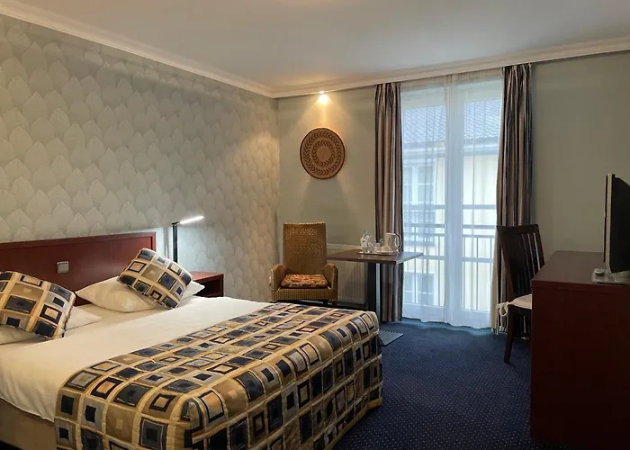 African Sky Hotel