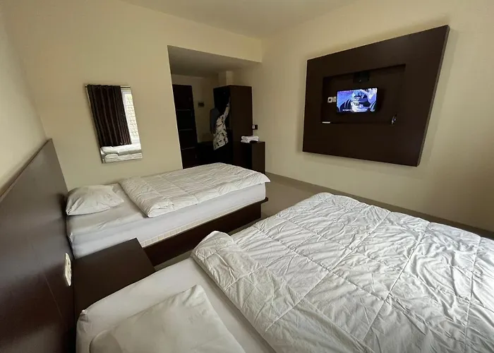 De Capitol Hotel Syariah