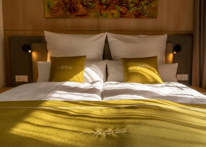 Hotel Fine Art Ug