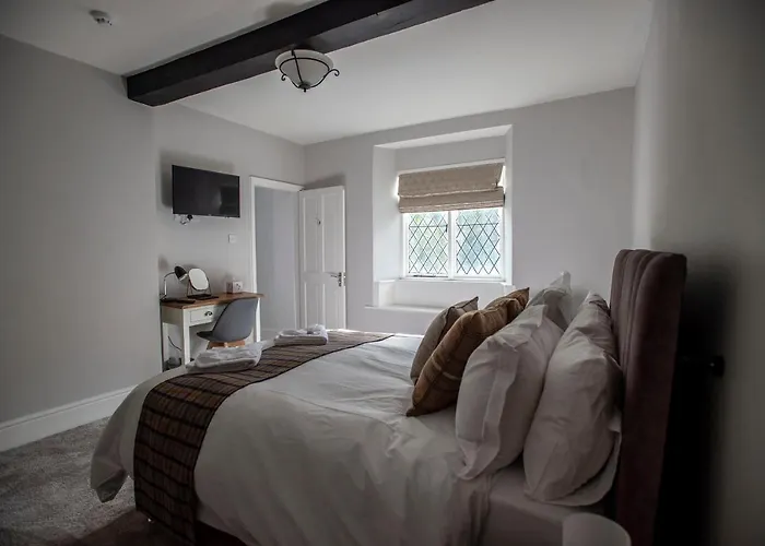 Corwen Hotels