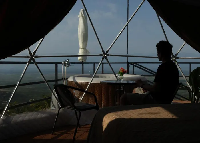 Signagi Glamping